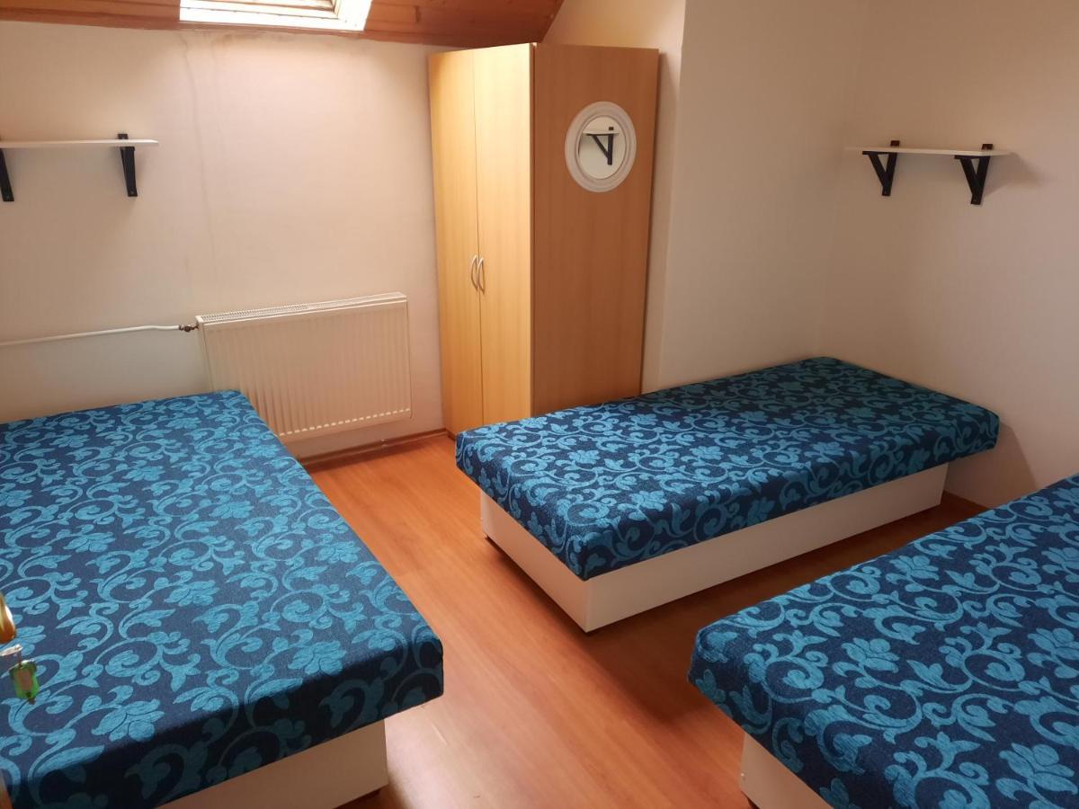 Hôtel Krahule Konica Extérieur photo